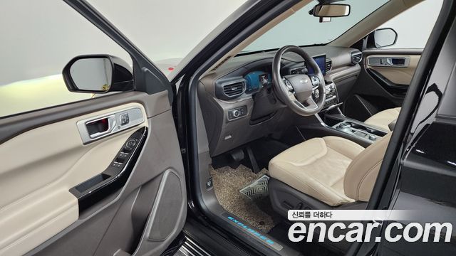 Ford Explorer (VI) 3.0 Platinum 4WD 2021 — фото 10