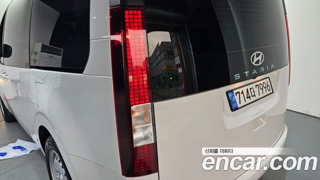 Hyundai Staria Tourer 11-Seater Smart 2025 — фото 23