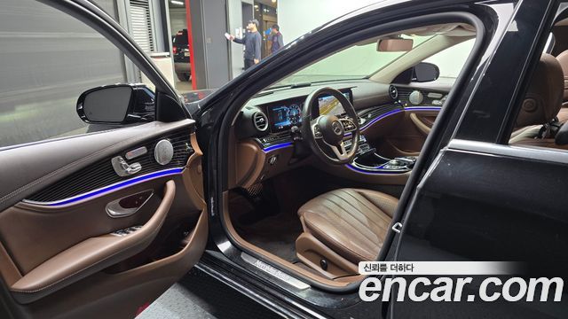 Mercedes-Benz E-Class (W213) E450 4MATIC Exclusive 2020 — фото 4