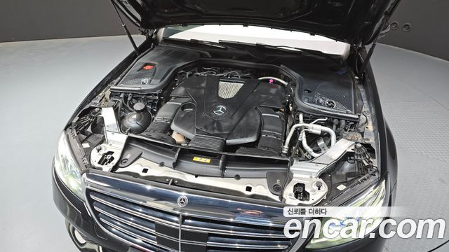 Mercedes-Benz E-Class (W213) E450 4MATIC Exclusive 2020 — фото 6