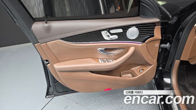 Mercedes-Benz E-Class (W213) E450 4MATIC Exclusive 2020 — фото 30