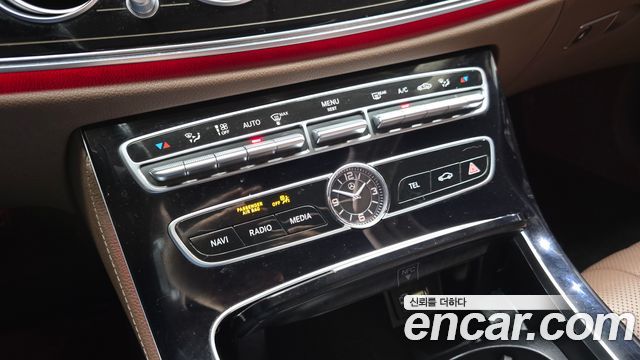 Mercedes-Benz E-Class (W213) E450 4MATIC Exclusive 2020 — фото 35