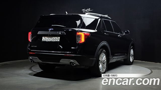Ford Explorer (VI) 2.3 LimIted 4WD 2020 — фото 2