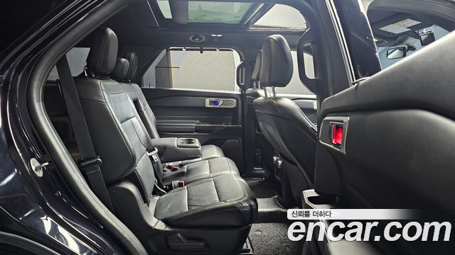 Ford Explorer (VI) 2.3 LimIted 4WD 2020 — фото 12