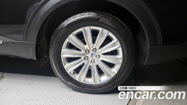 Ford Explorer (VI) 2.3 LimIted 4WD 2020 — фото 21