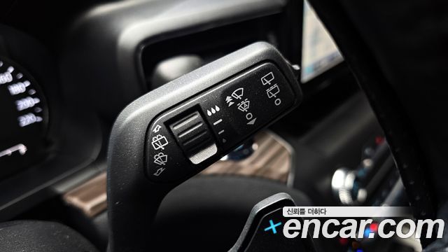 Ford Explorer (VI) 2.3 LimIted 4WD 2020 — фото 28
