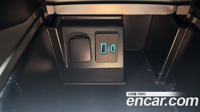 Ford Explorer (VI) 2.3 LimIted 4WD 2020 — фото 33