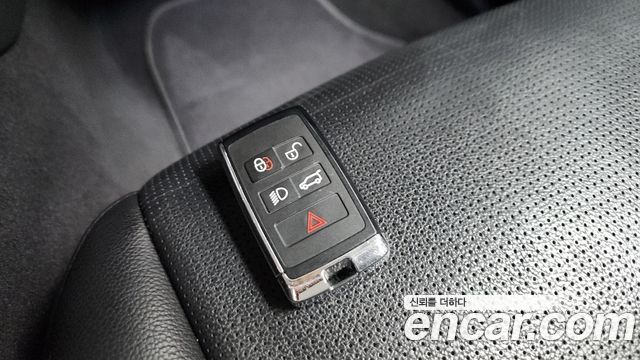 Land Rover Discovery Sport (II) P250 SE 2022 — фото 15