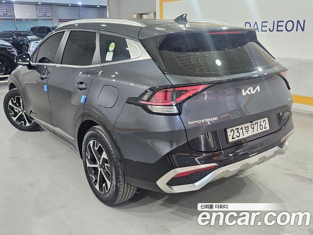 Kia Sportage Hybrid (V) Nobleless 2WD 2023 — фото 3
