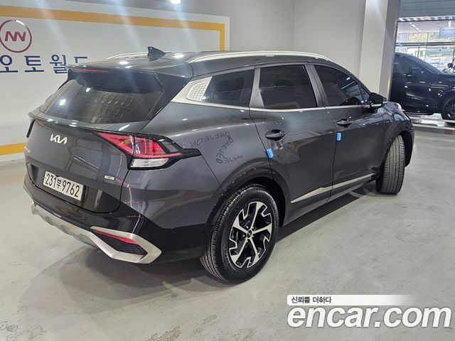 Kia Sportage Hybrid (V) Nobleless 2WD 2023 — фото 24