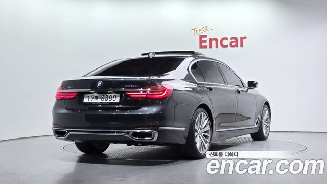 BMW 7 Series (G11) 750Li xDrive Premium 2017 — фото 2