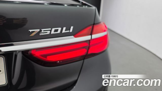 BMW 7 Series (G11) 750Li xDrive Premium 2017 — фото 23