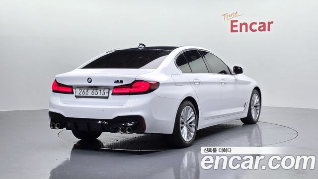 BMW 5 Series (G30) 520d xDrive Luxury Plus 2019 — фото 2