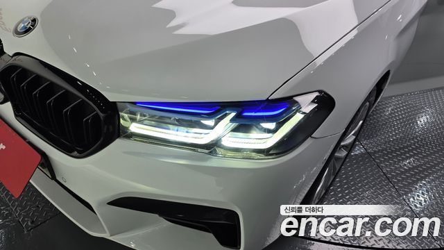 BMW 5 Series (G30) 520d xDrive Luxury Plus 2019 — фото 28