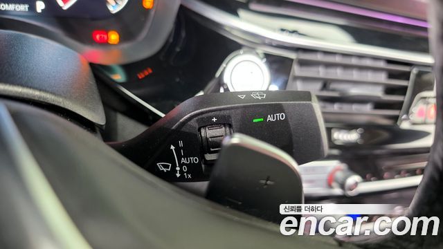 BMW 5 Series (G30) 520d xDrive Luxury Plus 2019 — фото 33