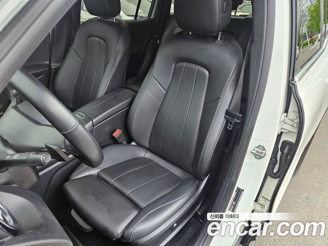 Mercedes-Benz GLB-Class (X247) GLB200 d 2021 — фото 10