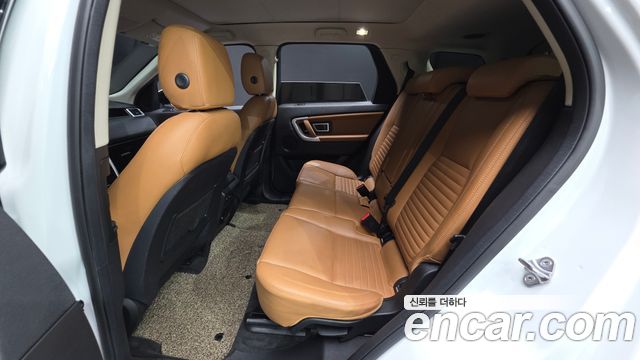 Land Rover Discovery Sport 2.0 TD4 HSE Luxury 2018 — фото 26