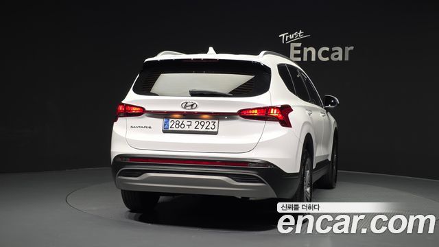 Hyundai Santa Fe Gasoline 2.5T 2WD Prestige 2021 — фото 4