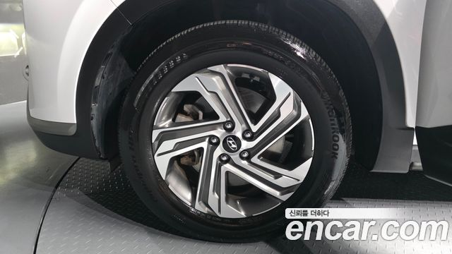 Hyundai Santa Fe Gasoline 2.5T 2WD Prestige 2021 — фото 5