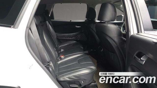 Hyundai Santa Fe Gasoline 2.5T 2WD Prestige 2021 — фото 12