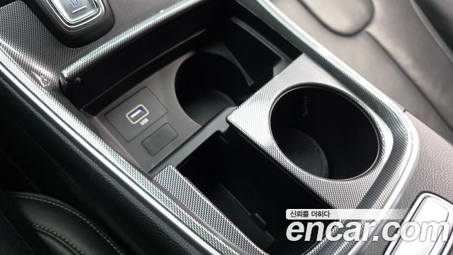 Hyundai Santa Fe Gasoline 2.5T 2WD Prestige 2021 — фото 27