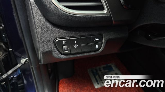 Kia Seltos Gasoline 1.6 Turbo 2WD Signature 2022 — фото 27