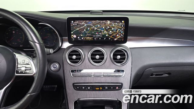 Mercedes-Benz GLC-Class (X253) GCL300 4MATIC Coupe 2022 — фото 14