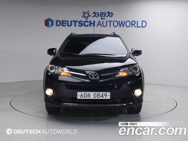 Toyota RAV4 2.5 4WD 4th 2015 — фото 3