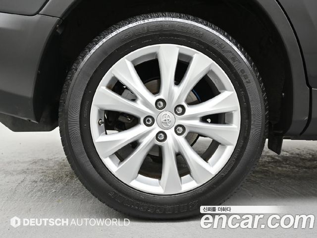 Toyota RAV4 2.5 4WD 4th 2015 — фото 5