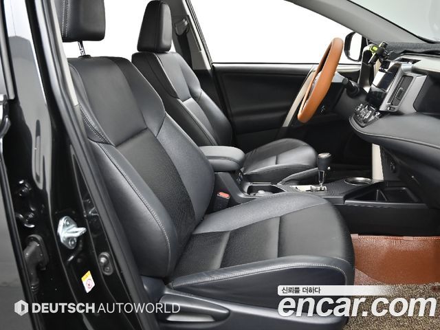 Toyota RAV4 2.5 4WD 4th 2015 — фото 10