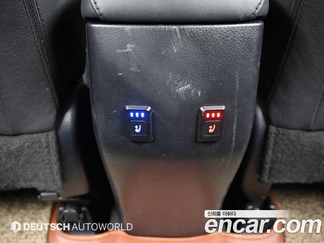 Toyota RAV4 2.5 4WD 4th 2015 — фото 20