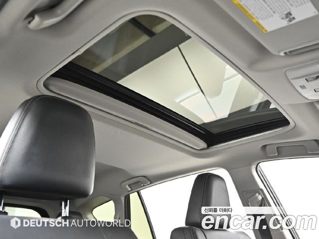 Toyota RAV4 2.5 4WD 4th 2015 — фото 22