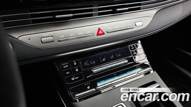 Hyundai Grandeur (IG) 3.0 LPi Rent Car Modern 2022 — фото 29