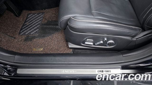 Genesis G90 (RS4) Gasoline 3.5 Turbo AWD 2022 — фото 33