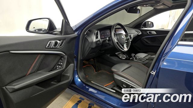 BMW 1 Series (F40) 118d Sport 2021 — фото 10