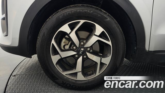 Kia Sportage The Bold Diesel 2.0 2WD Trendy 2021 — фото 5