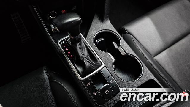 Kia Sportage The Bold Diesel 2.0 2WD Trendy 2021 — фото 9