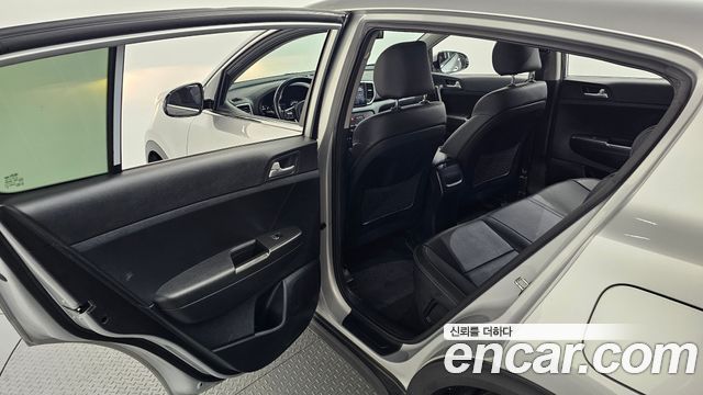 Kia Sportage The Bold Diesel 2.0 2WD Trendy 2021 — фото 23