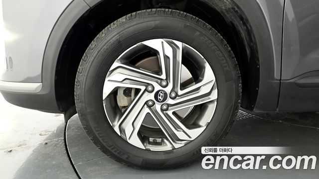 Hyundai Santa Fe Gasoline 2.5T 2WD Premium 2021 — фото 5