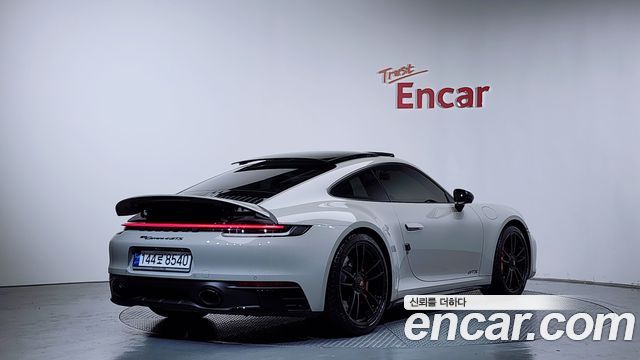 Porsche 911 (992) Carrera 4 GTS 2023 — фото 2