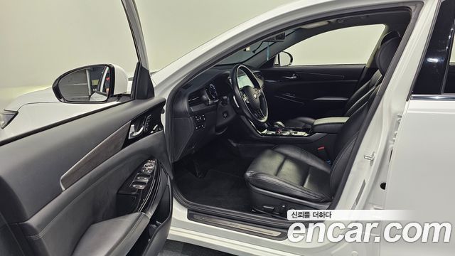 Kia K7 Premier 3.0 LPI Prestige 2021 — фото 10