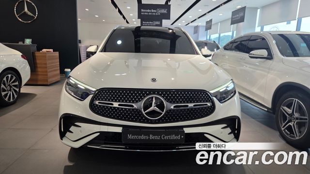 Mercedes-Benz GLC-Class (X254) GLC300 4MATIC AMG Line 2024 — фото 2