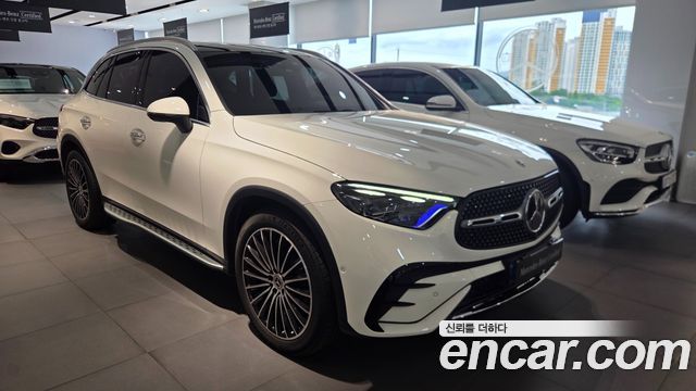 Mercedes-Benz GLC-Class (X254) GLC300 4MATIC AMG Line 2024 — фото 3