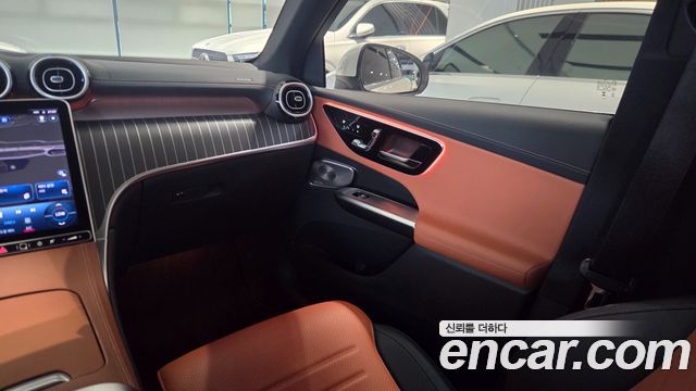 Mercedes-Benz GLC-Class (X254) GLC300 4MATIC AMG Line 2024 — фото 8