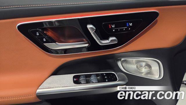 Mercedes-Benz GLC-Class (X254) GLC300 4MATIC AMG Line 2024 — фото 10
