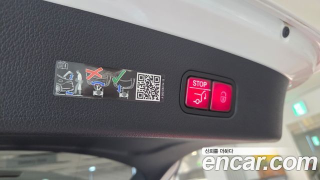 Mercedes-Benz GLC-Class (X254) GLC300 4MATIC AMG Line 2024 — фото 17