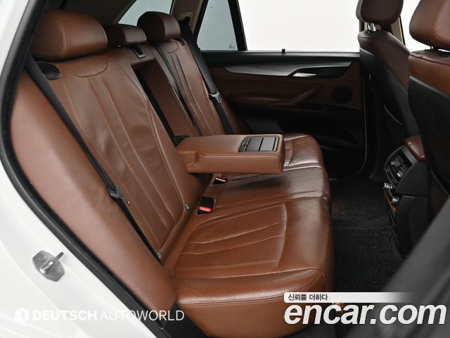 BMW X5 (F15) xDrive 35i 2014 — фото 16