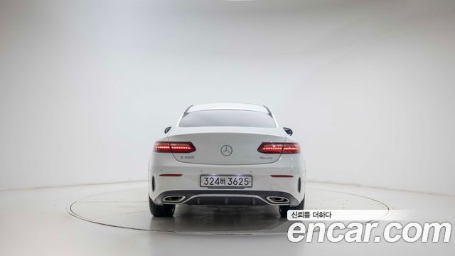 Mercedes-Benz E-Class (W213) E450 4MATIC Coupe 2021 — фото 4