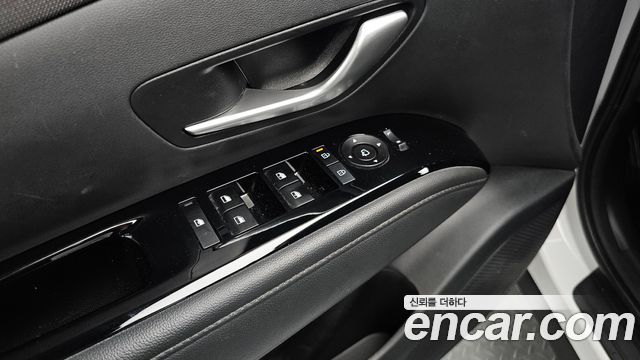 Hyundai Tucson Hybrid (NX4) HEV 1.6 2WD Premium 2024 — фото 17