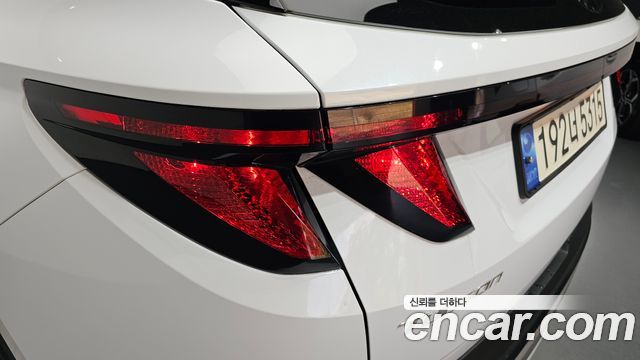 Hyundai Tucson Hybrid (NX4) HEV 1.6 2WD Premium 2024 — фото 23
